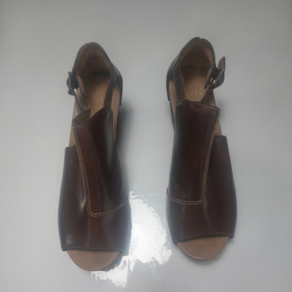 Dansko Brazilian Brown Leather Ankle Straps Women's Sandals Size 41 - Picture 4 of 16